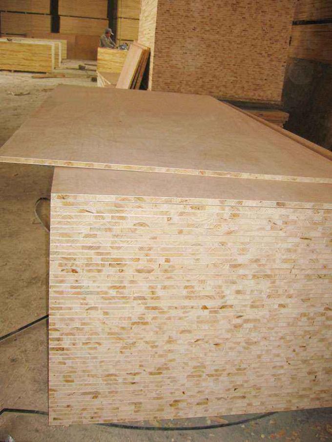E0 bloques de madera laminados grado, tablero caliente decorativo del bloque de la madera dura de la prensa