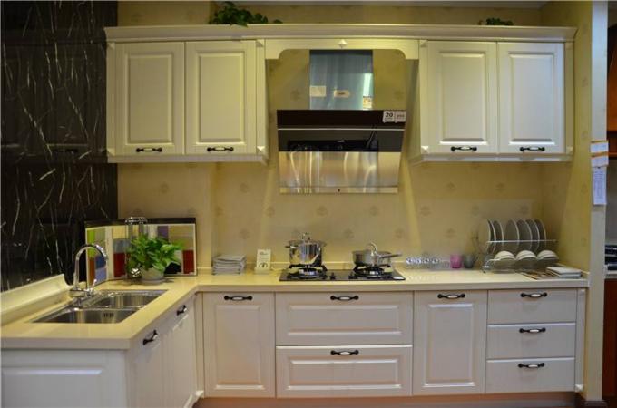 Armarios de cocina blancos de madera sólida de Hettich/armarios de madera blancos de la cocina de Blum