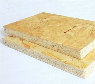 E0 el tablero del pegamento OSB/la madera exteriores pre acabados del panel de pared del edificio OSB cubre